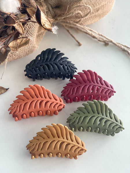 Harris Girls & Co. - Leaf Clip "Olive"