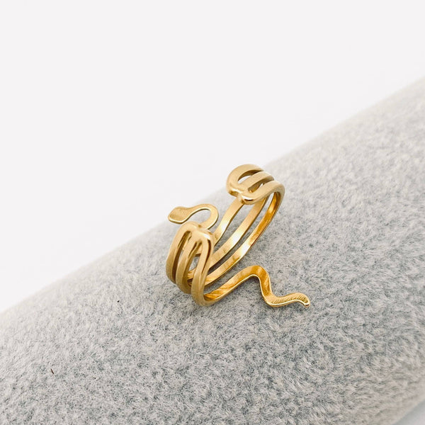 Mio Queena - Snake 18K Gold Plated Stainless Steel Adjustable Ring - FGS