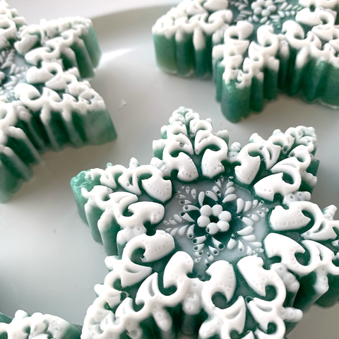 Poppy & Thyme - Balsam & Cedar Snowflake Soap