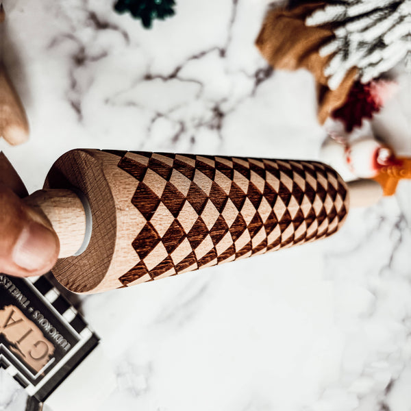 Gia Roma - Christmas Kitchen Gifts, Wood Rolling Pin for Holiday Cookie