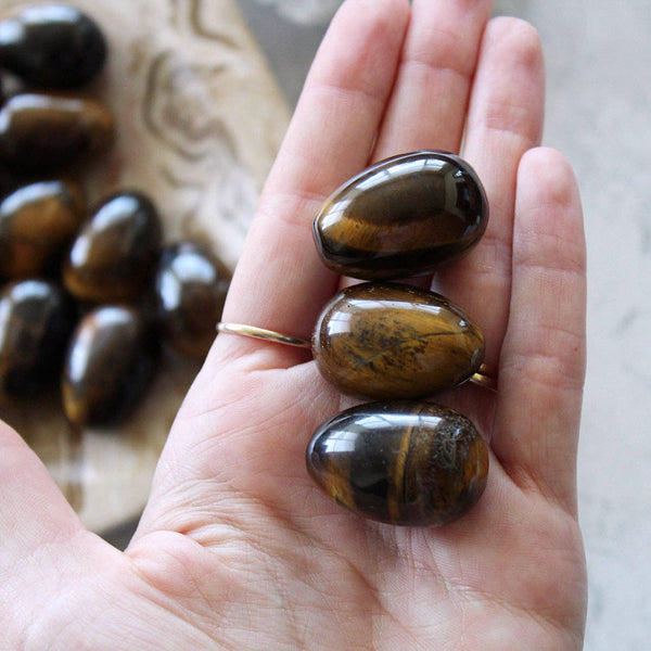 Pebble House - Tiger's Eye Mini Egg (Crystals & Stones)