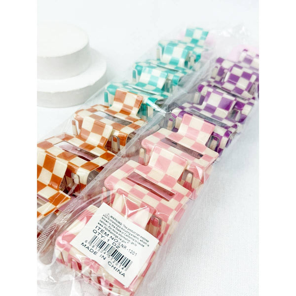 Love and Repeat - Colorful Checkered Medium Size Hair Claw