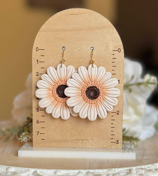 Clayhouse Colours - Flower Earrings