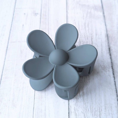 iconic mi - Daisy Flower Matt Hair Accessory Claw Clip 3": Dark grey