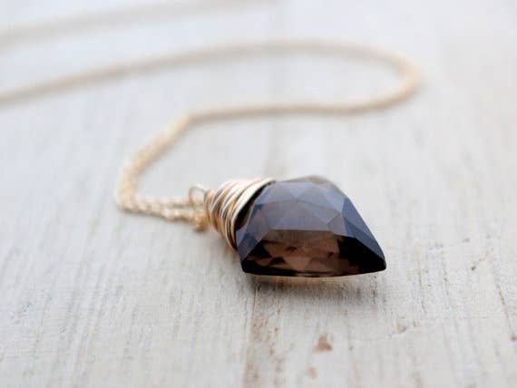Saressa Designs - Arrow Necklace