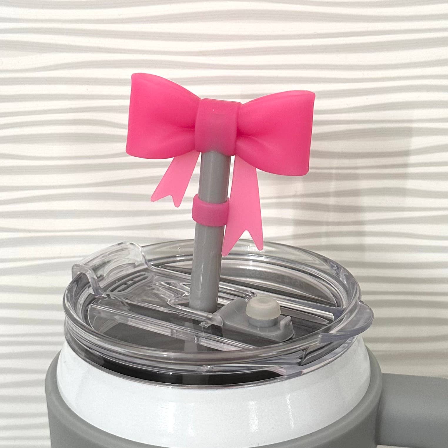 iconic mi - Straw Cover Topper Large Bow Coquette "Hot Pink" 10mm