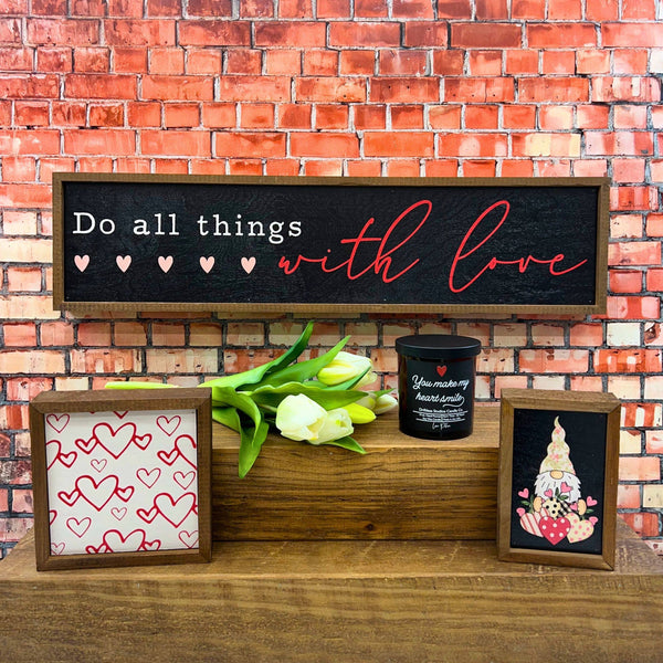Driftless Studios - 6X4 Gnome With Hearts Valentine's Day Decor Home Accents