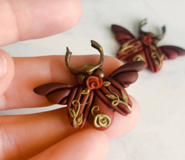 Everything Ky and I - Ombré Rose Beetle Studs