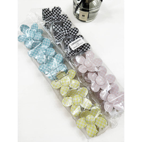 Love and Repeat - Checkered Daisy Hair Claw Clip