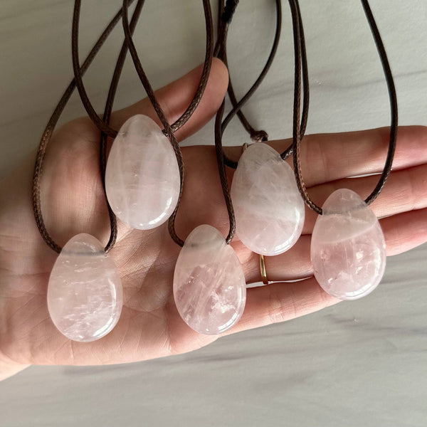 Pebble House - Rose Quartz Polished Necklace (Crystals & Stones)