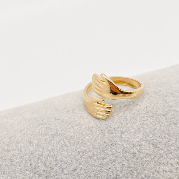 Mio Queena - Hands Cuddling Gold Plated Stainless Steel Ring - FGS