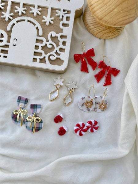 Terra Made - Fancy snowflake dangle earrings 