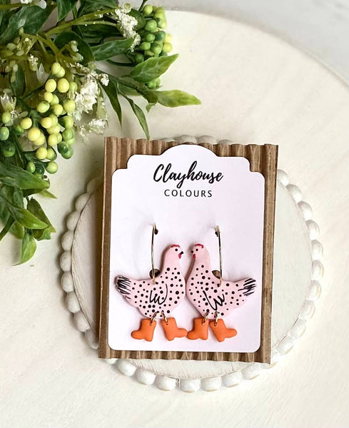Clayhouse Colours - Chicken with Boots Hoops: White/Red Boots