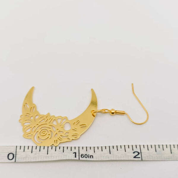 Mio Queena - Golden Hollow Out Rose Pattern Moon Earrings - MS