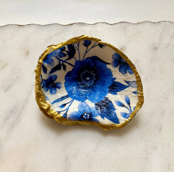 Del Mar Designs DC - Blue Porcelain Oyster Shell Jewelry Dish