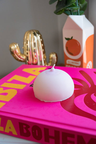 Candle Lume - Tit Candle / Boob Candle / Body Candle / Funny Candle / Valentines Gift Ideas / Breast Candle / Gag Gifts / Boobies / Candle Gifts: Himalayan Salt