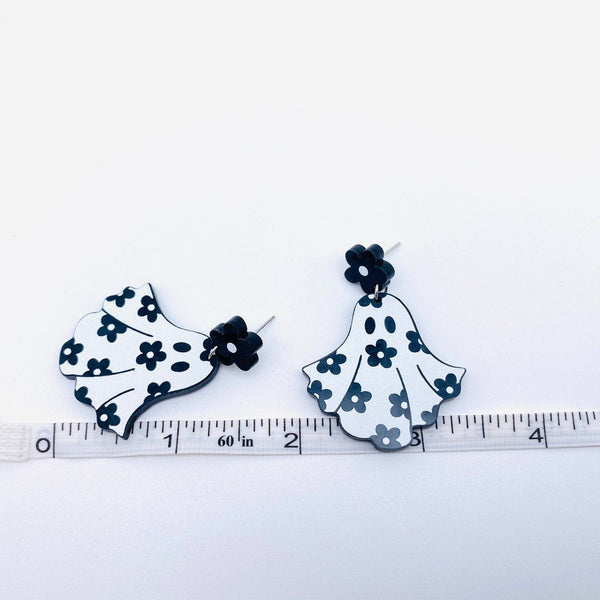 Mio Queena - Halloween Flower Ghost Acrylic Post Earrings