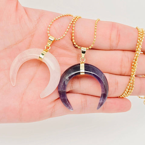 Mio Queena - Natural Stone Crystal Moon Meniscus Pendant Necklace - CS/MS