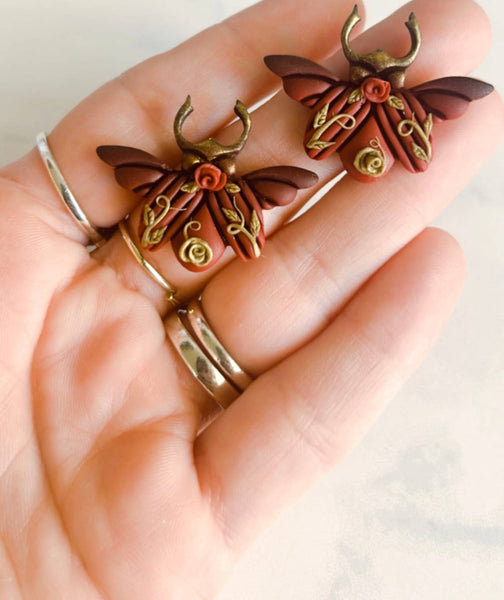 Everything Ky and I - Ombré Rose Beetle Studs