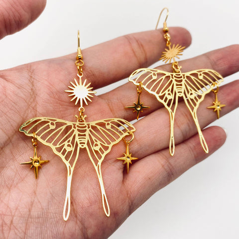 Mio Queena - Bohemian Star Hollow Out Butterfly Earrings