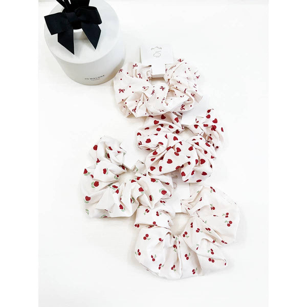 Love and Repeat - Fresh and Youthful Everyday Scrunchie