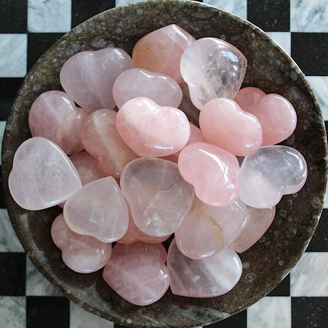 Pebble House - Rose Quartz Heart (Crystals & Stones)
