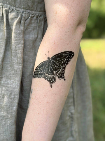 NatureTats - Black Swallowtail Butterfly Temporary Tattoo