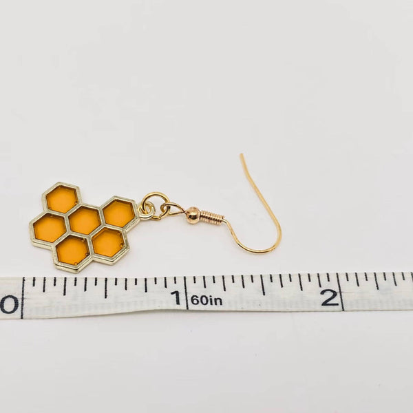 Mio Queena - Honeycomb Earrings