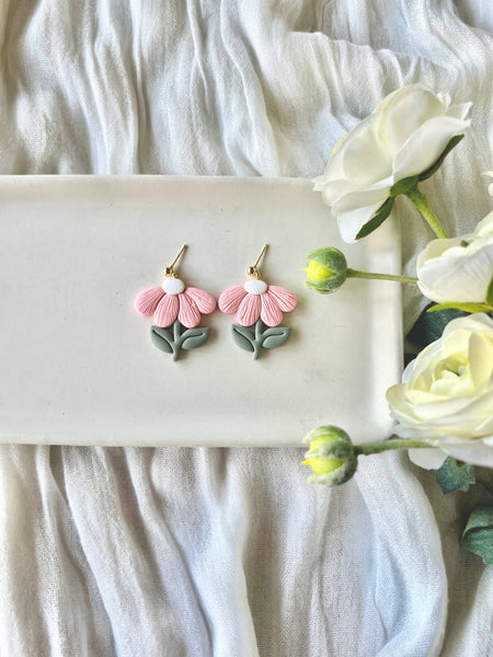 SeizeTheClayJewelry - Flower Clay Earrings, Daisy Clay Earrings, Floral Earrings