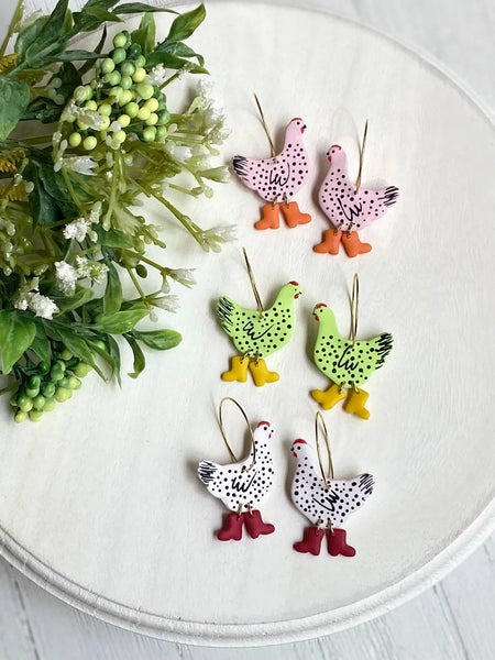 Clayhouse Colours - Chicken with Boots Hoops: White/Red Boots