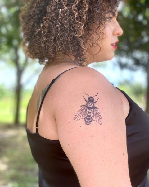 NatureTats - Big Bee Temporary Tattoo