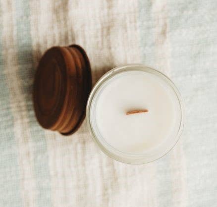 Woodsy Wicks - White Pumpkin Candle - Rust Lid 100% Soy Wax Candle: 8oz / Crackling wood wick