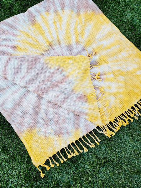 EBRU Home - 4 WAFFLE THROW/ Blanket , Assorted Tie-Dye Waffle Towel