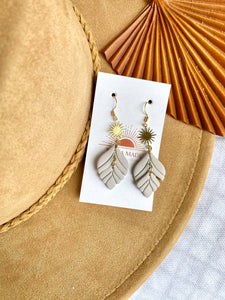 Terra Made - Greige deco dainty earrings