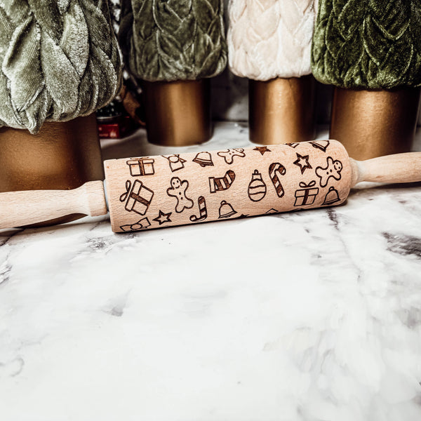 Gia Roma - Christmas Kitchen Gifts, Wood Rolling Pin for Holiday Cookie