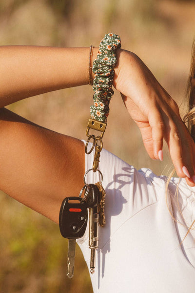 Shop Andi - Green Floral Keychain