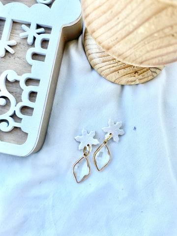 Terra Made - Fancy snowflake dangle earrings 