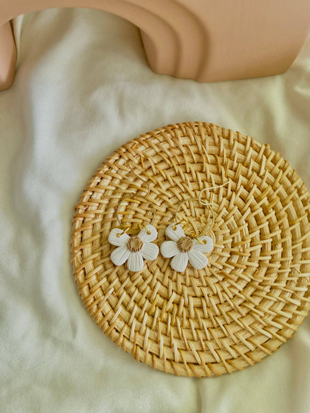 Terra Made - Daisy dangle drop earrings 
