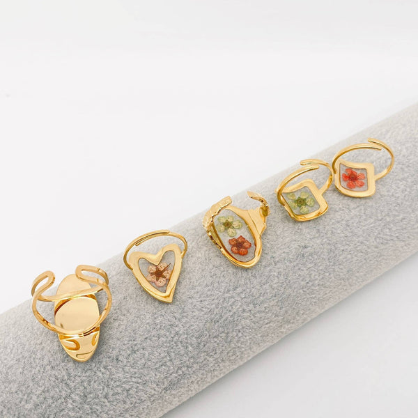 Mio Queena - 18K Gold Plated Stainless Steel Floral Ring - FGS/PDF