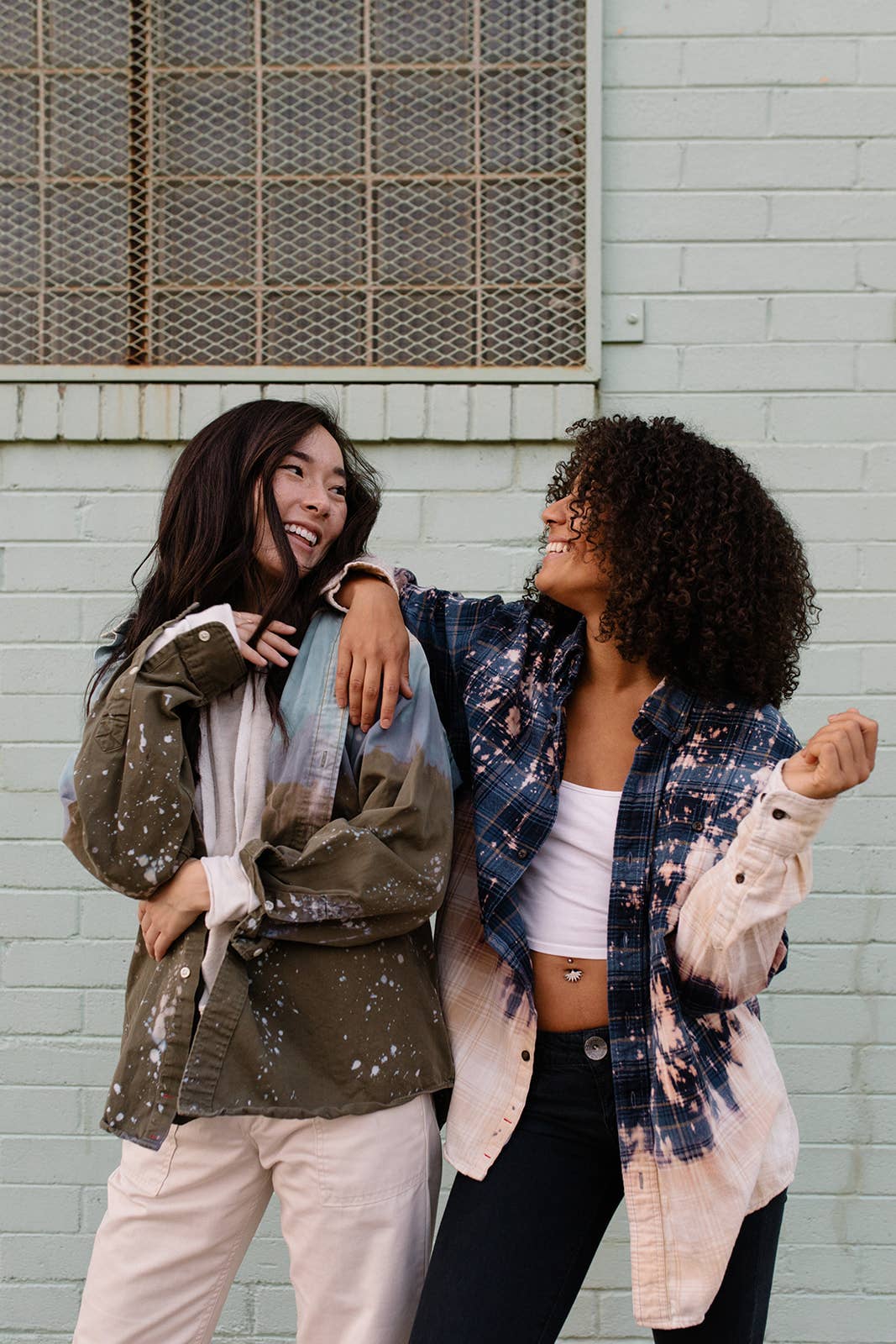 Create Good Company - Trashed Shirts * Bleached Flannels/Shirts Refill Pack: M