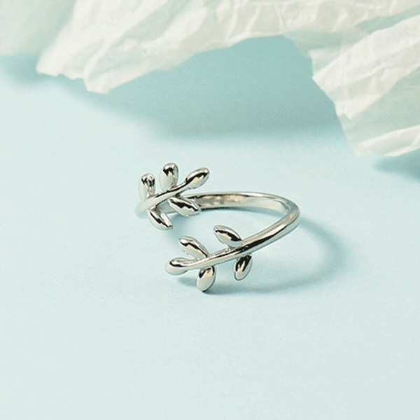 Perimade & Co. LLC - Olive Tree Branch Stacking Bypass Ring in Solid Copper