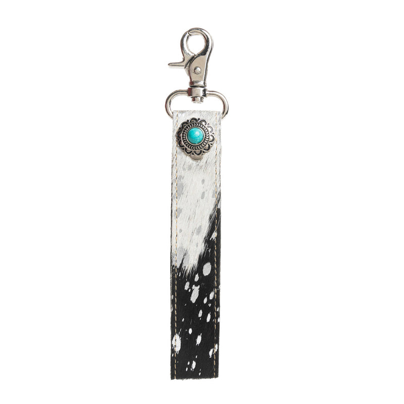 Concho Delight Key Fob in Black & White	 - MYRA BAG