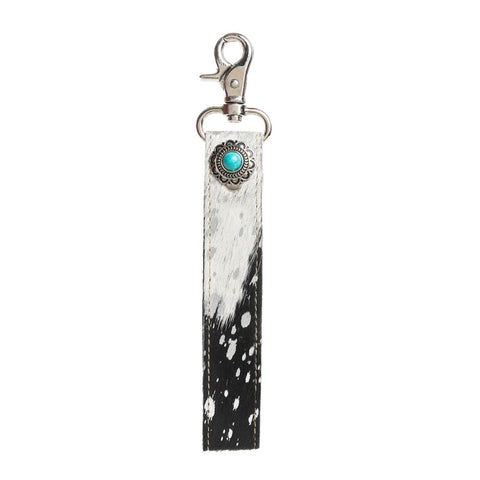Concho Delight Key Fob in Black & White	 - MYRA BAG