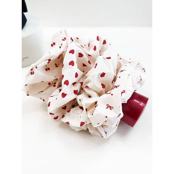 Love and Repeat - Fresh and Youthful Everyday Scrunchie