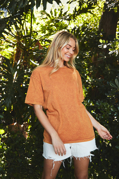 OAT COLLECTIVE - Basic Blank Mineral Washed Graphic Tee
