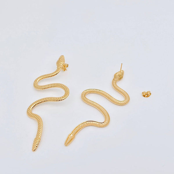 Mio Queena - Long Snake 18K Gold Plated Stainless Steel Post Earrings-FGS