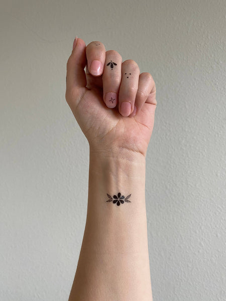 NatureTats - Tiny Wonders Temporary Tattoo Set