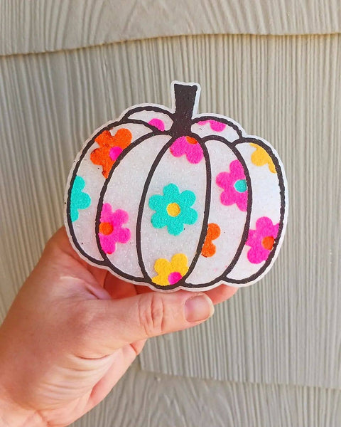 Bless Your Cottons - Daisy Pumpkin Car Freshener: White / Vanilla pumpkin marshmellow