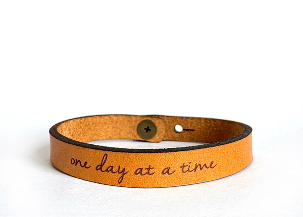 New Market Farmhouse - Hopeful Thin Leather Bracelet Collection - Encourage 