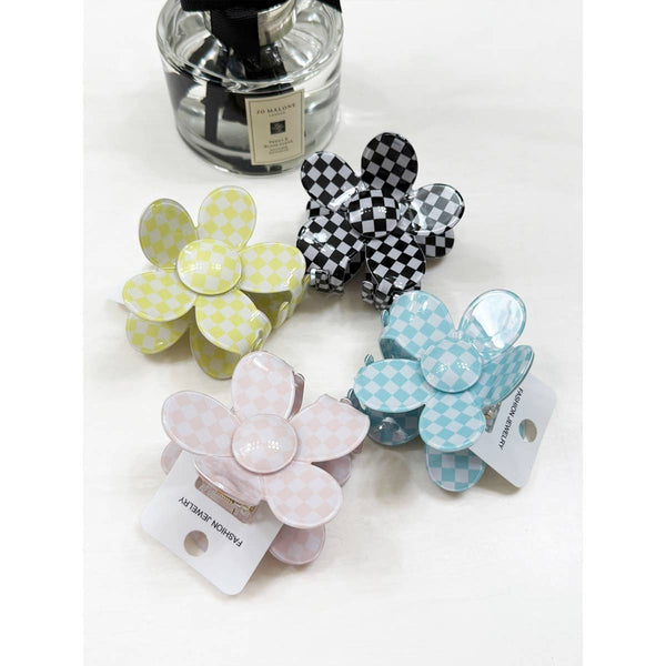 Love and Repeat - Checkered Daisy Hair Claw Clip